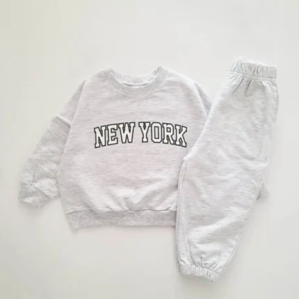 INS Kids Boys New York Sweatshirt Jogger Pants Set 2023 Autumn New Baby Girls Clothes Toddler 1