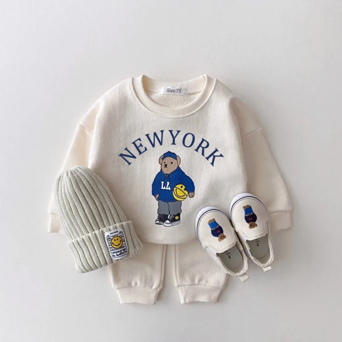 Korea 2023 Baby Boys Clothes Sets Kids Letter Bear Printed Long Sleeve Sweatshirt Jogger Pants Set 2